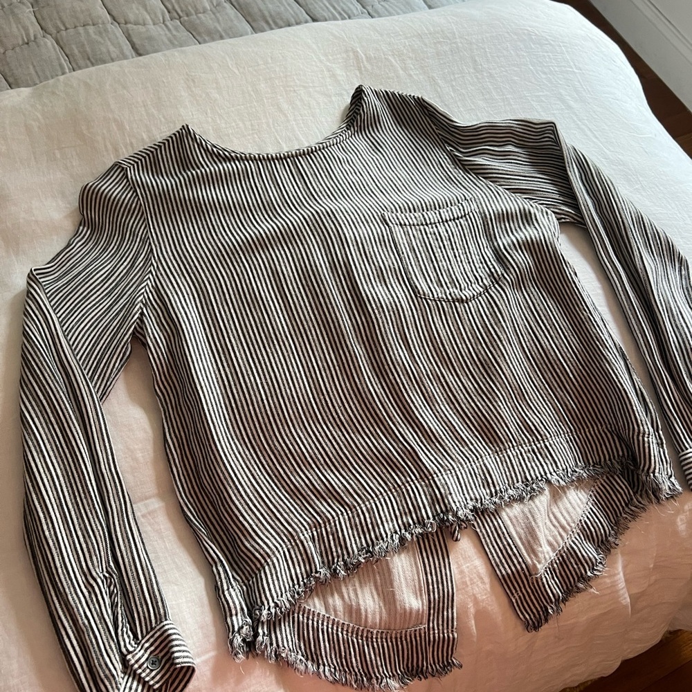 Cloth & Stone Striped Tie Back Blouse